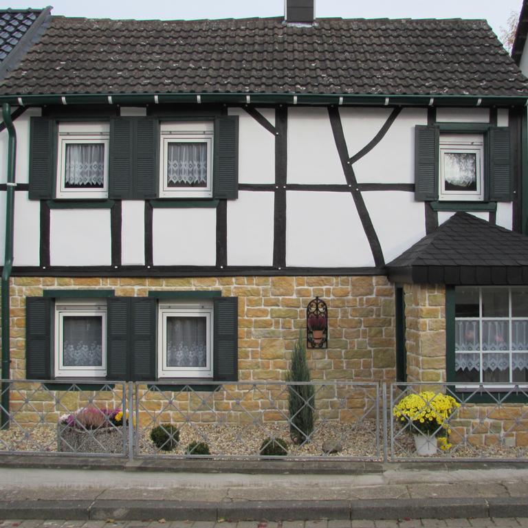 Eifel Quartier Ferienhaus Mechernich Szoba fotó